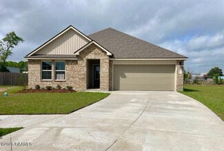 525 Broussard Hill Dr, Broussard, LA 70518