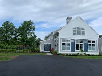 156 Teaticket Hwy, Falmouth, MA 02536