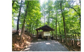 46 38th St, Ellijay, GA 30540