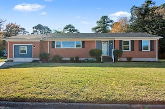 2 Ross Ct, Portsmouth, VA 23701