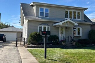 4916 S Lorel Ave, Chicago, IL 60638