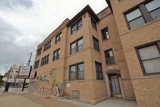 2405 W Wilson Ave Unit 1, Chicago, IL 60625