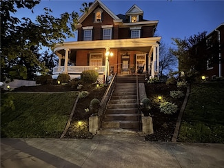312 W Main St, Ligonier, PA 15658