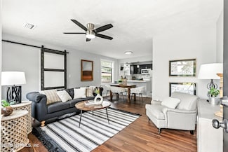 1303 Hamilton St, Jacksonville, FL 32205