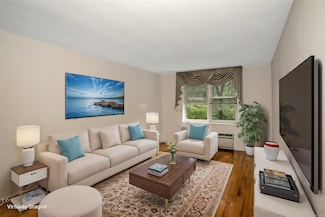 31-85 Crescent St Unit 410, Astoria, NY 11106