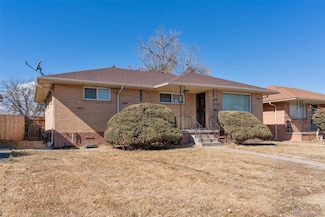 3515 Grape St, Denver, CO 80207