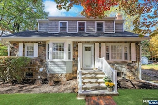 103 E Mahwah Rd, Mahwah, NJ 07430