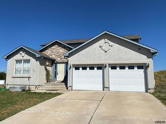 803 N Bear Paw Ct, Florence, CO 81226