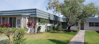 1811 Bedford Ln Unit G157, Sun City Center, FL 33573