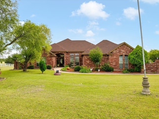 5530 Interstate 45, Ennis, TX 75119