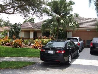 3300 Maple Ln, Davie, FL 33328