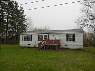 6793 River Rd, Lowville, NY 13367