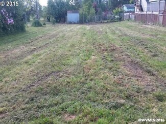 718 Water St, Dayton, OR 97114