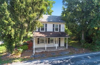 3195 Flint Hill Rd, Hellertown, PA 18055