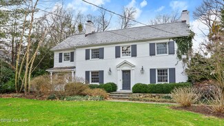 35 Wesskum Wood Rd, Riverside, CT 06878