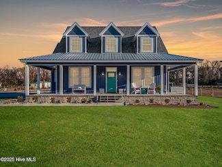 526 Whitehouse Fork Rd, Peletier, NC 28584