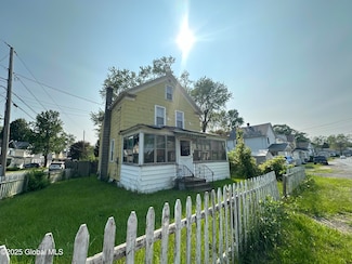 3226 Albany St, Schenectady, NY 12304