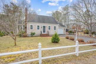 55 Wayside Dr, Brewster, MA 02631