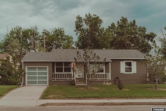 1605 Hyview Dr, Casper, WY 82604