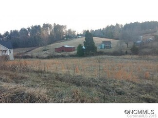 27 Ridge Glenn, Leicester, NC 28748