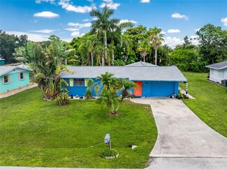 2034 Massachusetts Ave, Englewood, FL 34224