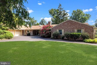 1364 Welsh Rd, Huntingdon Valley, PA 19006