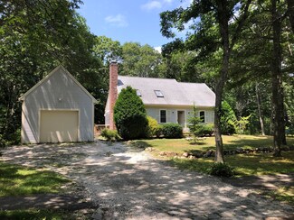 51 Quisset Rd, Centerville, MA 02632