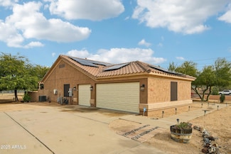 512 E Jordon Ln, Phoenix, AZ 85086