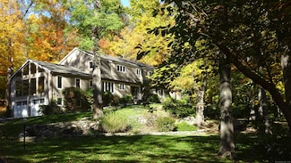 63 Lounsbury Rd, Ridgefield, CT 06877