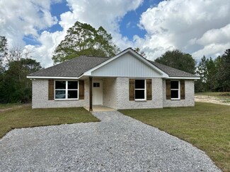 20 Lang Dr, Picayune, MS 39466