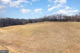 1 E Canal St, Hershey, PA 17033