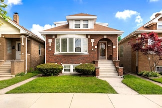 7946 W Birchdale Ave, Elmwood Park, IL 60707