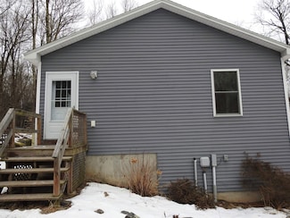 357 Paquette Rd, Saint Albans, VT 05478