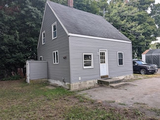 27 Monroe St, Taunton, MA 02780