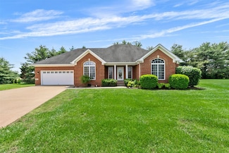 952 Poppy Hills Ct, Bowling Green, KY 42104