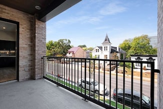 1014 16th Ave S Unit 105B2, Nashville, TN 37212