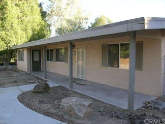 38523 Charlesworth Dr, Cathedral City, CA 92234