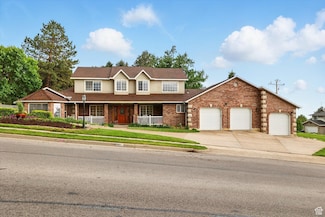 408 E Chase Ln, Centerville, UT 84014