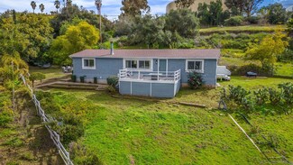2113 Fallen Leaf Ln, Fallbrook, CA 92028