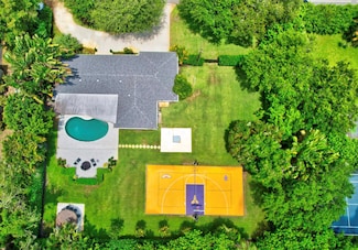 351 Homewood Blvd, Delray Beach, FL 33445