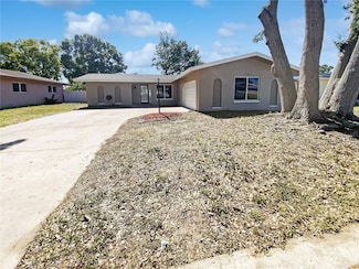 10454 138th St, Largo, FL 33774