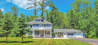 804 Middle Rd, La Pointe, WI 54850