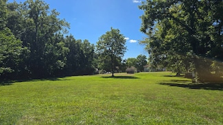 1120 Ruby St, Carrollton, MO 64633