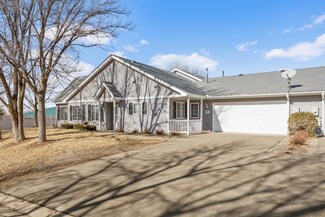 80 Crestview Ln, Loretto, MN 55357