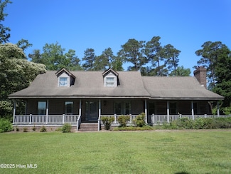 8202 Joe Brown Hwy S, Clarendon, NC 28432