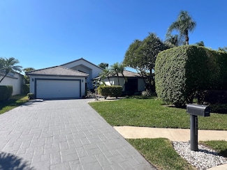 11528 Victoria Dr, Boynton Beach, FL 33437