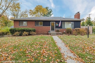 30559 Fairfax St, Southfield, MI 48076