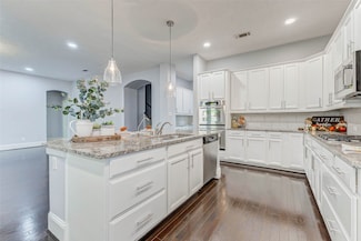 12510 Cove Landing Dr, Cypress, TX 77433