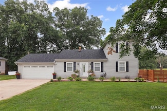 425 E Haller Dr, East Alton, IL 62024