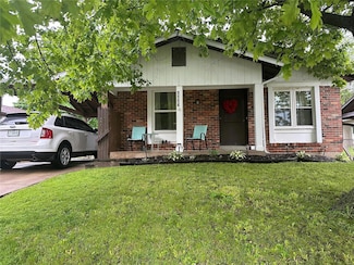 1114 Ransome Ct, Florissant, MO 63031